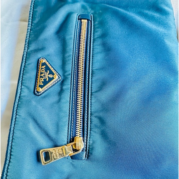 Authentic Crossbody Prada or pouch - Picture 6 of 14